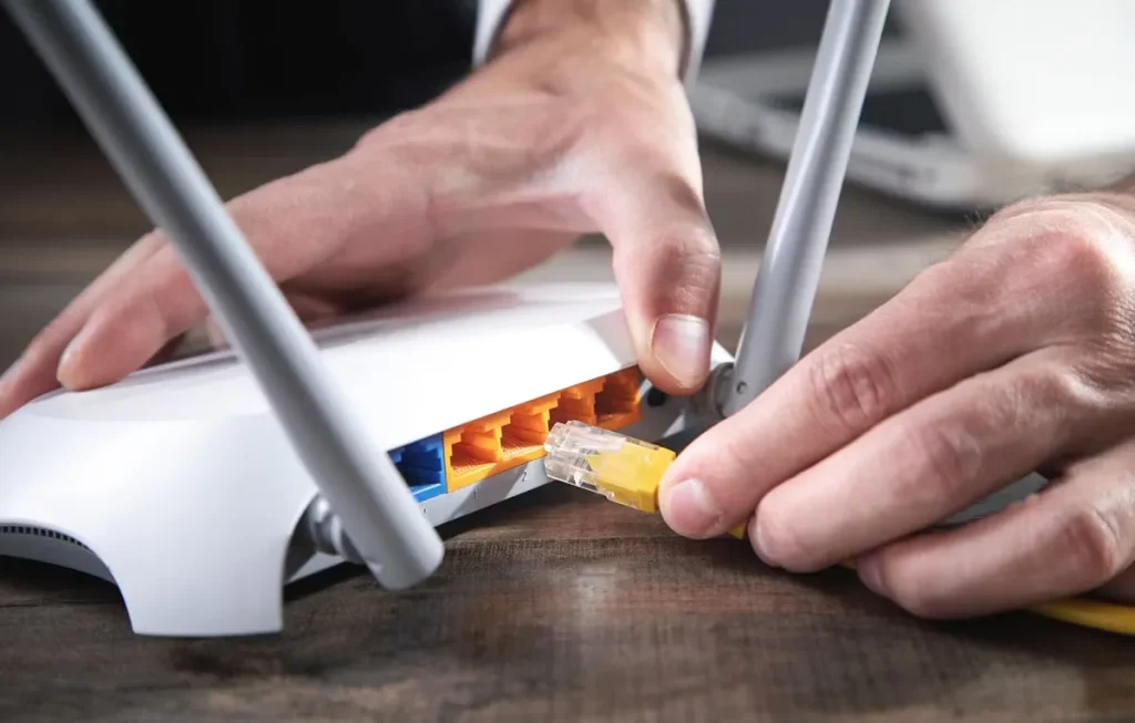 Hur installerar man en router med mobil?
